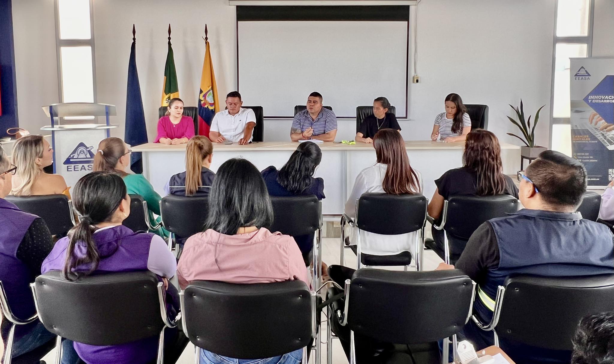 Gobernador lidera el ComitÃ© Ejecutivo Provincial con la presencia de directores y delegados de todas las carteras de estado que prestan servicios en Pastaza.